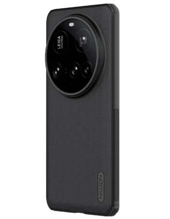 Калъф Nillkin Super Frosted Pro Magnetic за Xiaomi 15 Ultra – черен кейс, заден изглед с MagSafe магнитен кръг
