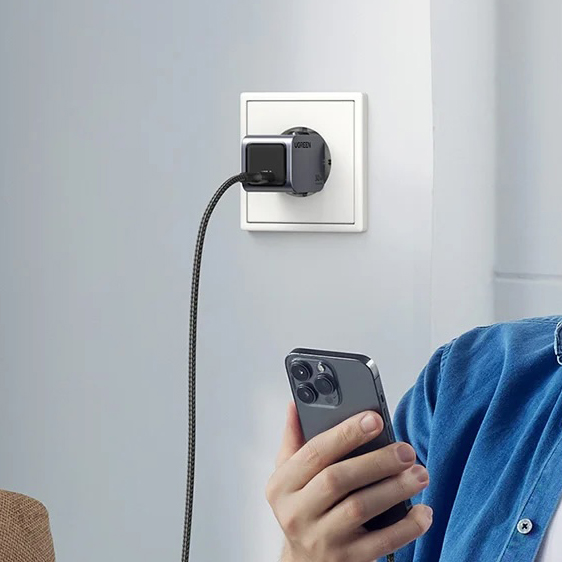 UGREEN 220V 30W, USB-C, Nexode Pro GaN, графит - X703 / 35006