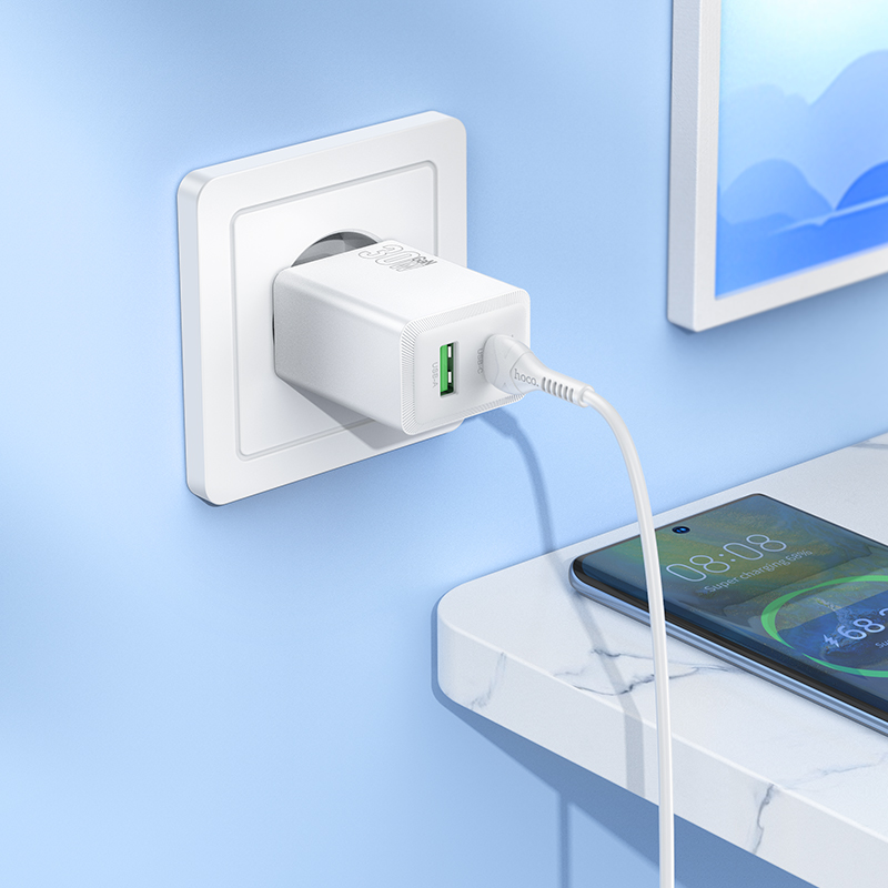 HOCO 220V 30W, GaN, USB-A + USB-C + кабел Type-C - Type-C, Nuevo /бял/ - N71