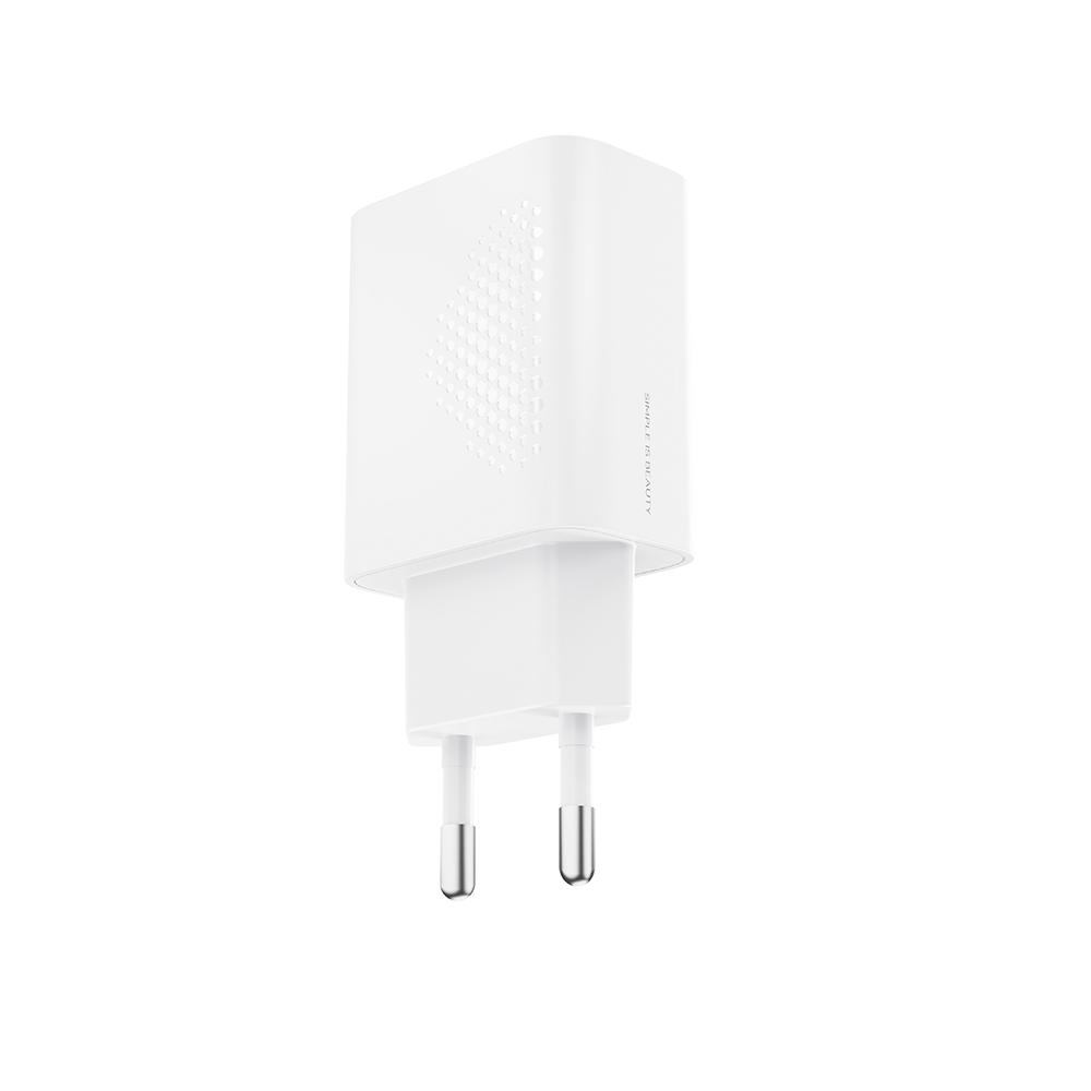 XO 220V 20W, USB-A + USB-C /бял/ - L161